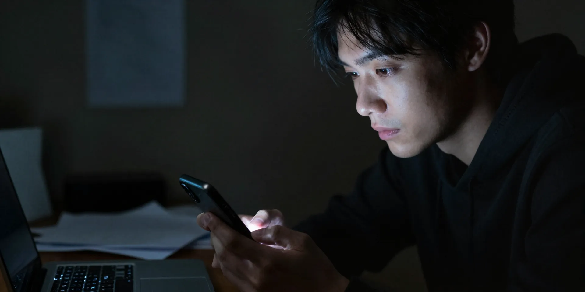 Digital Distraction as a Form of Procrastination: What Are You Avoiding?